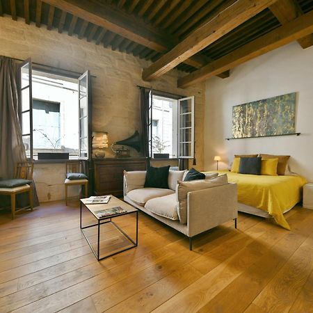 "La Suite" 3 Etoiles Uzès Buitenkant foto